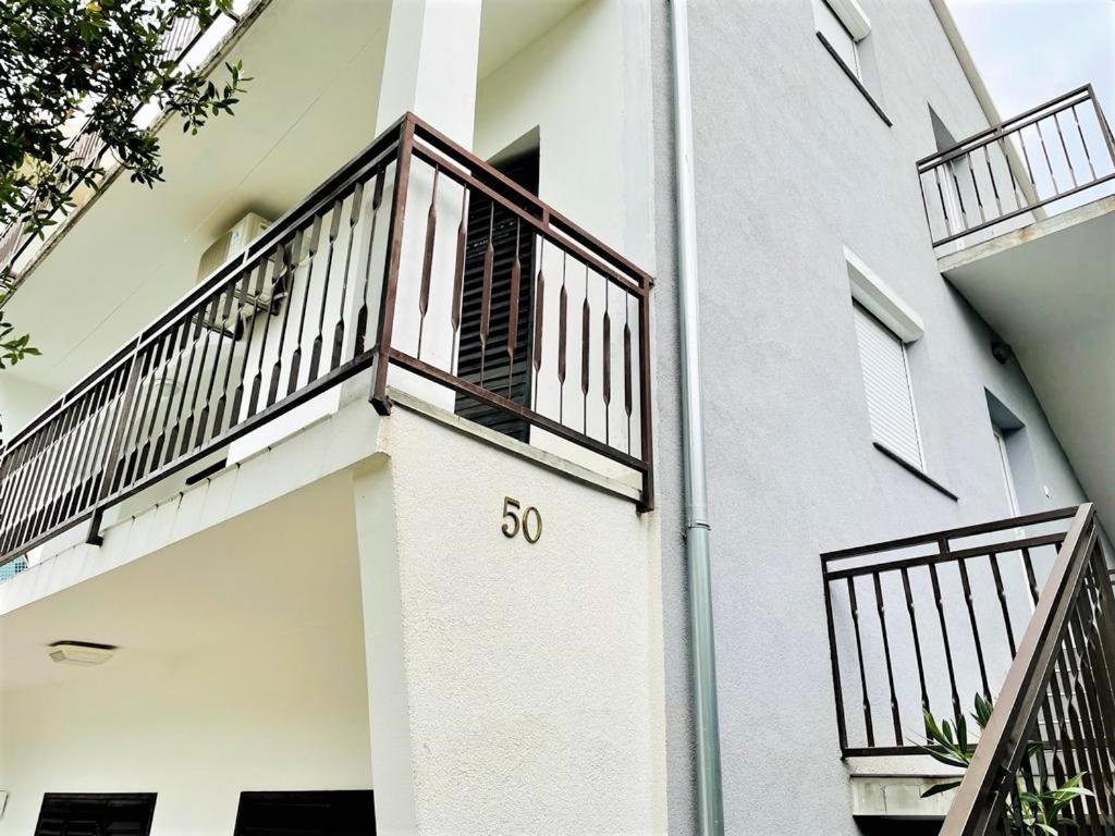 Apartments Ivan Водице Екстер'єр фото